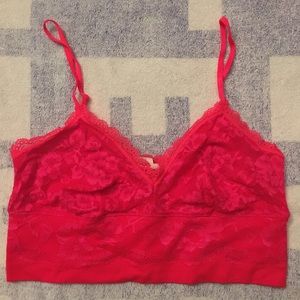 VS *S* red lace bralette